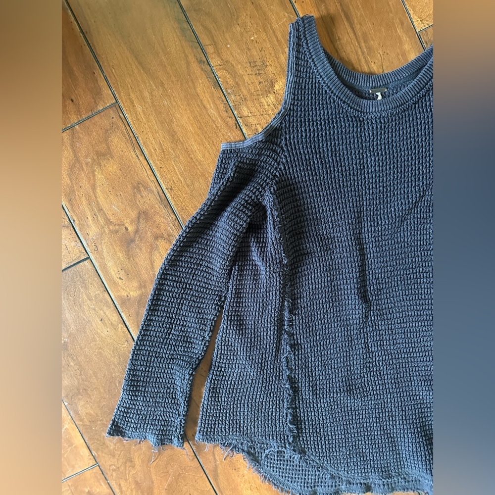 Free People- Charcoal Moonshine Sweater - Picture 5 of 10